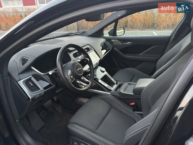 Серый Ягуар I-Pace, объемом двигателя 0 л и пробегом 86 тыс. км за 28300 $, фото 19 на Automoto.ua