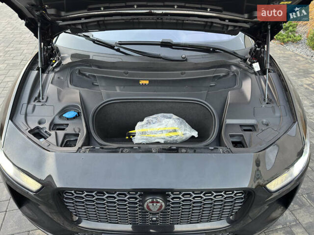 Серый Ягуар I-Pace, объемом двигателя 0 л и пробегом 86 тыс. км за 28300 $, фото 17 на Automoto.ua
