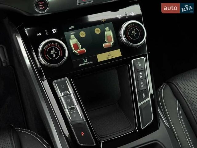 Сірий Ягуар I-Pace, об'ємом двигуна 0 л та пробігом 90 тис. км за 27999 $, фото 53 на Automoto.ua