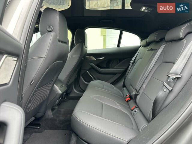 Серый Ягуар I-Pace, объемом двигателя 0 л и пробегом 115 тыс. км за 27000 $, фото 99 на Automoto.ua