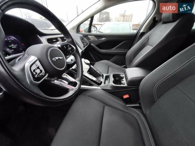 Серый Ягуар I-Pace, объемом двигателя 0 л и пробегом 140 тыс. км за 29999 $, фото 27 на Automoto.ua