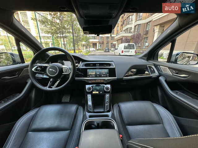 Серый Ягуар I-Pace, объемом двигателя 0 л и пробегом 82 тыс. км за 30900 $, фото 52 на Automoto.ua