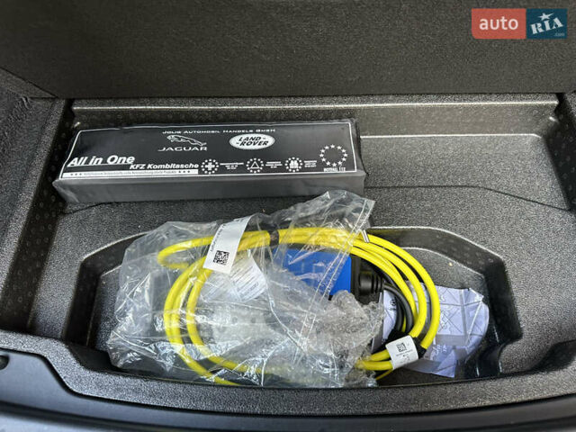 Серый Ягуар I-Pace, объемом двигателя 0 л и пробегом 82 тыс. км за 30900 $, фото 65 на Automoto.ua