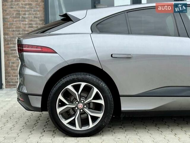 Серый Ягуар I-Pace, объемом двигателя 0 л и пробегом 91 тыс. км за 28900 $, фото 36 на Automoto.ua