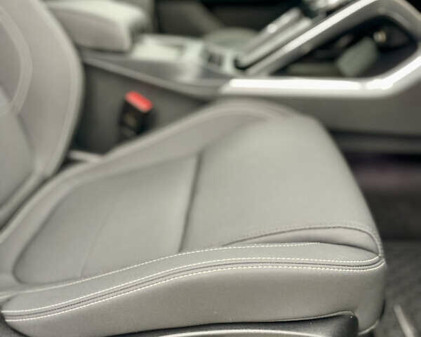 Серый Ягуар I-Pace, объемом двигателя 0 л и пробегом 79 тыс. км за 30500 $, фото 39 на Automoto.ua