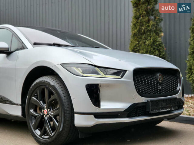 Серый Ягуар I-Pace, объемом двигателя 0 л и пробегом 288 тыс. км за 21999 $, фото 6 на Automoto.ua