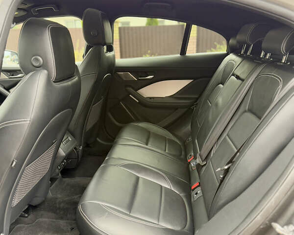 Серый Ягуар I-Pace, объемом двигателя 0 л и пробегом 85 тыс. км за 31999 $, фото 50 на Automoto.ua