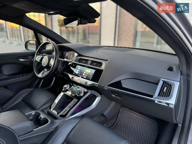 Серый Ягуар I-Pace, объемом двигателя 0 л и пробегом 89 тыс. км за 29300 $, фото 2 на Automoto.ua