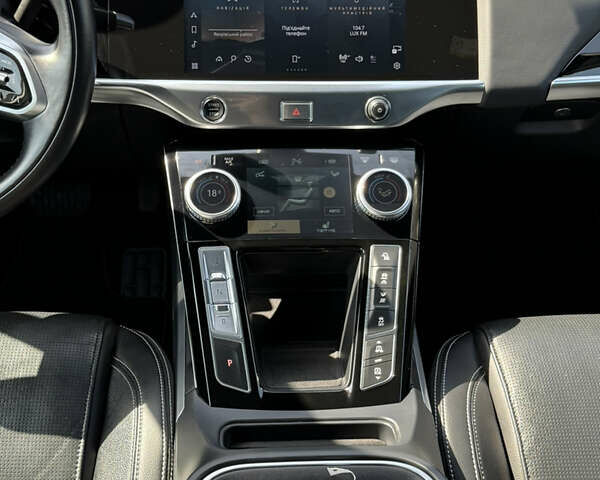 Серый Ягуар I-Pace, объемом двигателя 0 л и пробегом 111 тыс. км за 32990 $, фото 15 на Automoto.ua