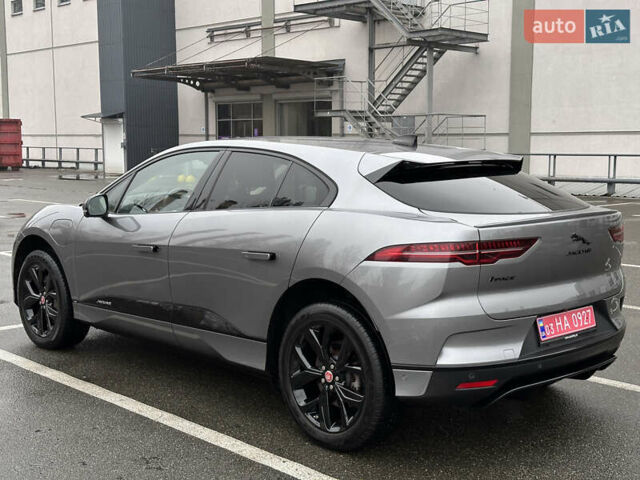 Серый Ягуар I-Pace, объемом двигателя 0 л и пробегом 118 тыс. км за 25900 $, фото 4 на Automoto.ua