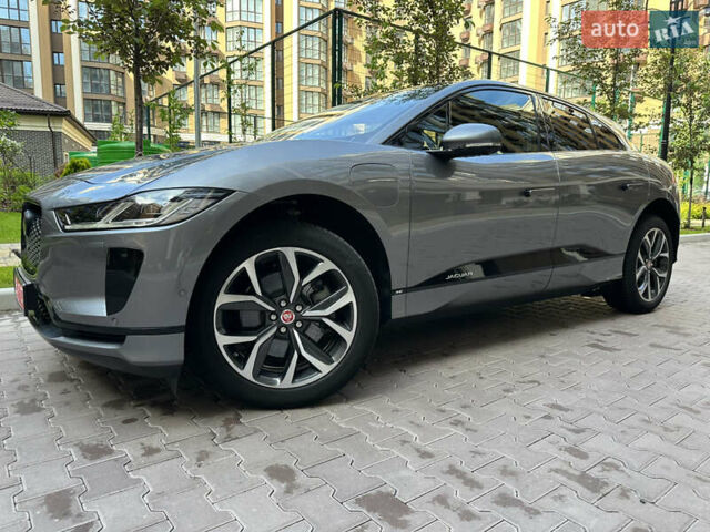 Серый Ягуар I-Pace, объемом двигателя 0 л и пробегом 82 тыс. км за 30900 $, фото 6 на Automoto.ua