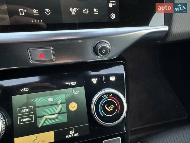 Серый Ягуар I-Pace, объемом двигателя 0 л и пробегом 86 тыс. км за 28300 $, фото 39 на Automoto.ua