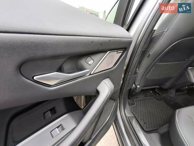 Серый Ягуар I-Pace, объемом двигателя 0 л и пробегом 140 тыс. км за 29999 $, фото 21 на Automoto.ua