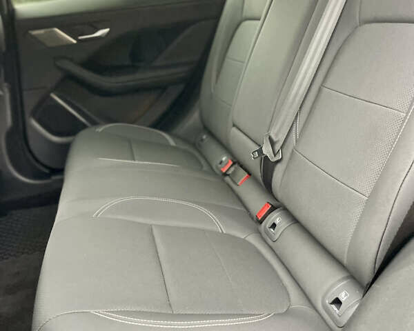 Ягуар I-Pace 2021 в Луцке на Automoto.ua Серый Ягуар I-Pace, объемом двигателя 0 л и пробегом 79 тыс. км за 31500 $, фото 54 на Automoto.ua