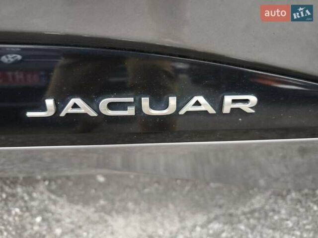 Серый Ягуар I-Pace, объемом двигателя 0 л и пробегом 140 тыс. км за 29999 $, фото 43 на Automoto.ua