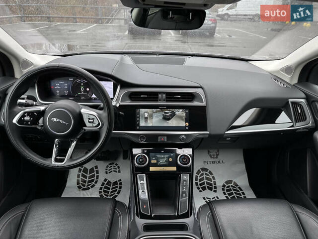 Серый Ягуар I-Pace, объемом двигателя 0 л и пробегом 118 тыс. км за 25900 $, фото 62 на Automoto.ua