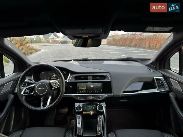 Серый Ягуар I-Pace, объемом двигателя 0 л и пробегом 86 тыс. км за 28300 $, фото 31 на Automoto.ua