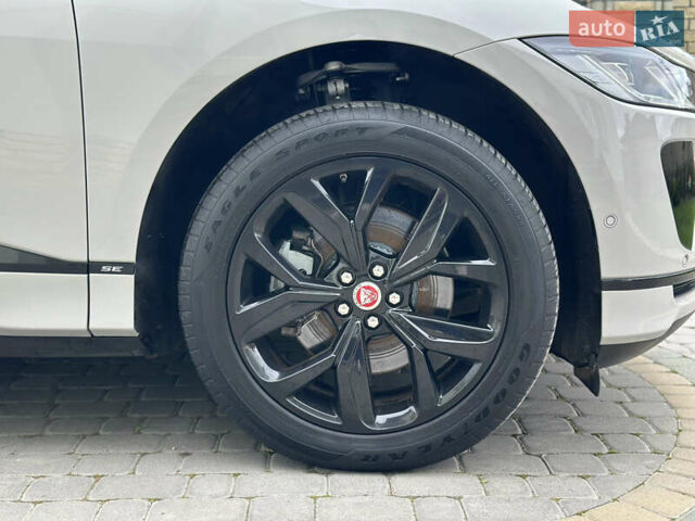 Серый Ягуар I-Pace, объемом двигателя 0 л и пробегом 115 тыс. км за 27000 $, фото 53 на Automoto.ua