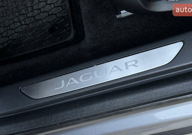 Серый Ягуар I-Pace, объемом двигателя 0 л и пробегом 85 тыс. км за 34999 $, фото 74 на Automoto.ua