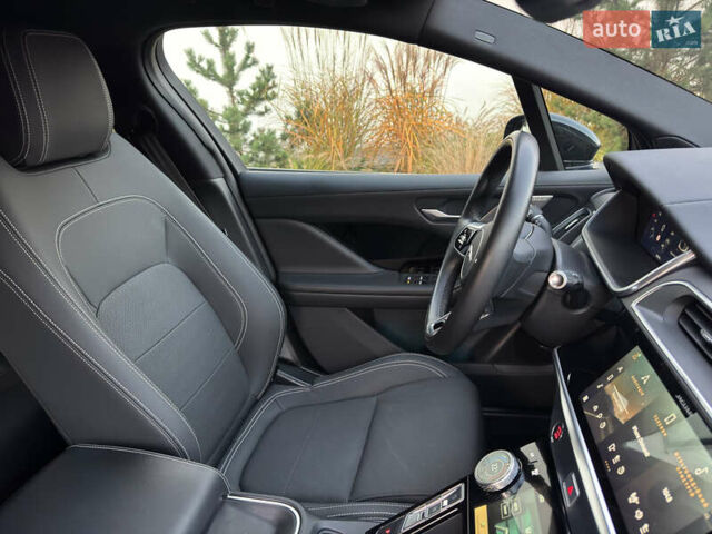 Серый Ягуар I-Pace, объемом двигателя 0 л и пробегом 86 тыс. км за 28300 $, фото 37 на Automoto.ua