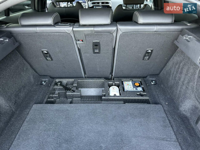 Серый Ягуар I-Pace, объемом двигателя 0 л и пробегом 83 тыс. км за 31900 $, фото 46 на Automoto.ua