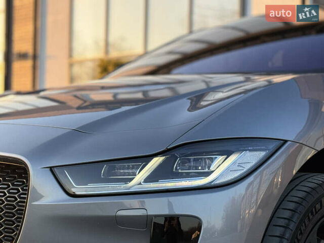 Серый Ягуар I-Pace, объемом двигателя 0 л и пробегом 89 тыс. км за 29300 $, фото 26 на Automoto.ua