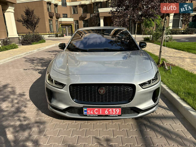 Серый Ягуар I-Pace, объемом двигателя 0 л и пробегом 88 тыс. км за 34900 $, фото 4 на Automoto.ua