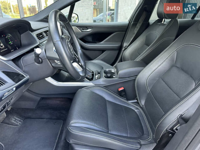 Серый Ягуар I-Pace, объемом двигателя 0 л и пробегом 83 тыс. км за 31900 $, фото 29 на Automoto.ua