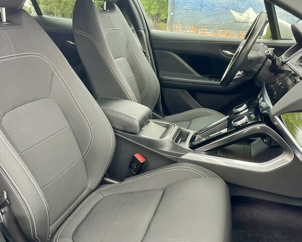 Ягуар I-Pace 2021 в Луцке на Automoto.ua Серый Ягуар I-Pace, объемом двигателя 0 л и пробегом 79 тыс. км за 31500 $, фото 40 на Automoto.ua