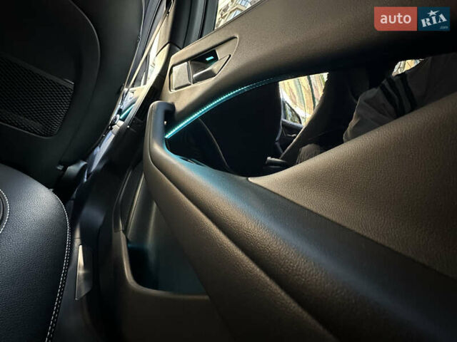 Серый Ягуар I-Pace, объемом двигателя 0 л и пробегом 82 тыс. км за 30900 $, фото 61 на Automoto.ua