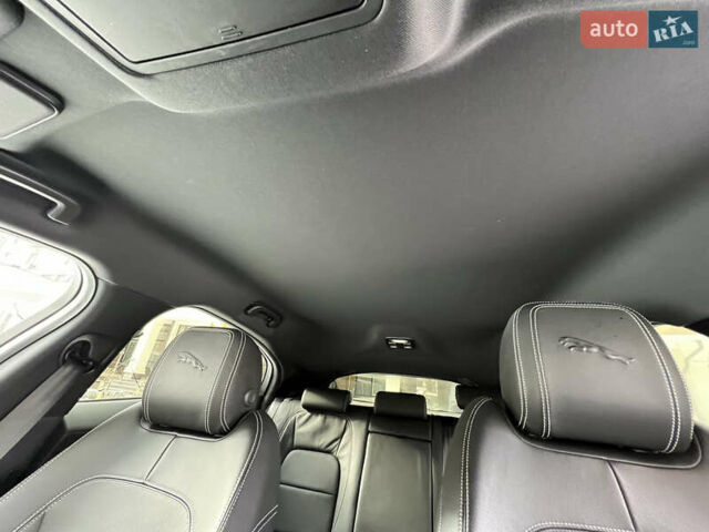 Серый Ягуар I-Pace, объемом двигателя 0 л и пробегом 49 тыс. км за 35900 $, фото 23 на Automoto.ua