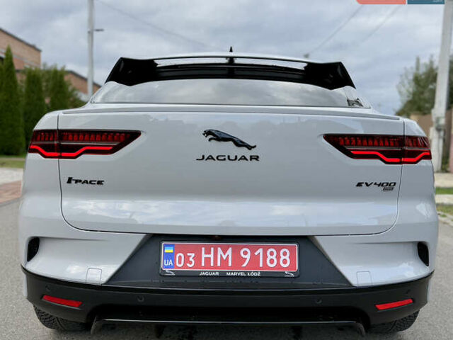 Серый Ягуар I-Pace, объемом двигателя 0 л и пробегом 85 тыс. км за 31999 $, фото 4 на Automoto.ua