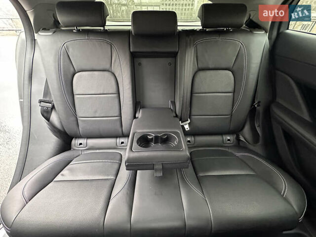 Серый Ягуар I-Pace, объемом двигателя 0 л и пробегом 118 тыс. км за 25900 $, фото 77 на Automoto.ua