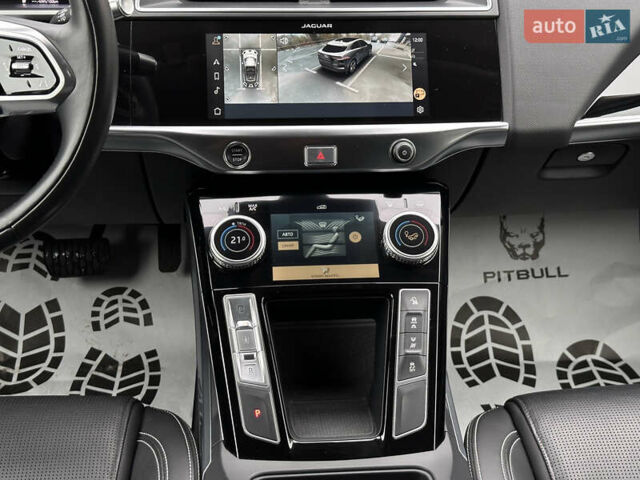 Серый Ягуар I-Pace, объемом двигателя 0 л и пробегом 118 тыс. км за 25900 $, фото 64 на Automoto.ua
