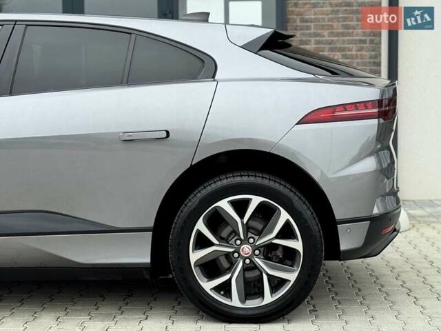 Серый Ягуар I-Pace, объемом двигателя 0 л и пробегом 91 тыс. км за 28900 $, фото 32 на Automoto.ua