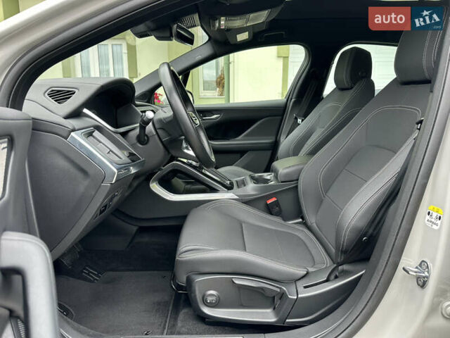 Серый Ягуар I-Pace, объемом двигателя 0 л и пробегом 115 тыс. км за 27000 $, фото 59 на Automoto.ua