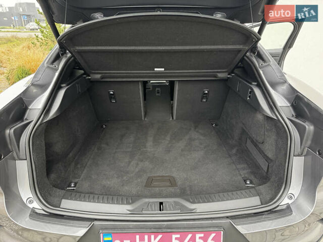 Серый Ягуар I-Pace, объемом двигателя 0 л и пробегом 98 тыс. км за 29700 $, фото 40 на Automoto.ua