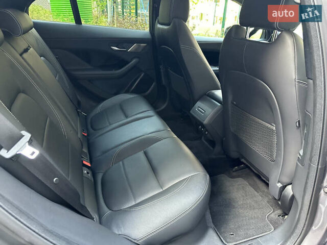 Серый Ягуар I-Pace, объемом двигателя 0 л и пробегом 82 тыс. км за 30900 $, фото 41 на Automoto.ua