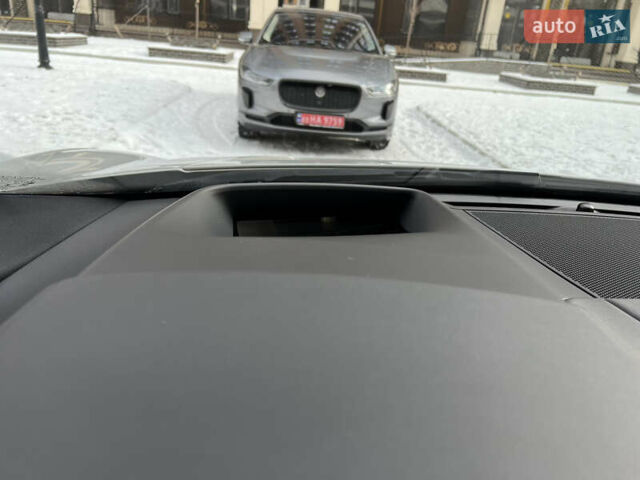 Серый Ягуар I-Pace, объемом двигателя 0 л и пробегом 49 тыс. км за 35900 $, фото 13 на Automoto.ua