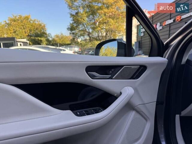 Серый Ягуар I-Pace, объемом двигателя 0 л и пробегом 43 тыс. км за 47900 $, фото 11 на Automoto.ua