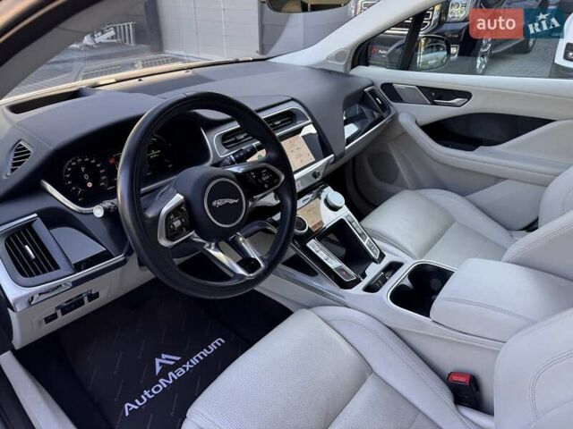 Серый Ягуар I-Pace, объемом двигателя 0 л и пробегом 43 тыс. км за 47900 $, фото 10 на Automoto.ua