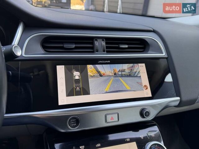 Серый Ягуар I-Pace, объемом двигателя 0 л и пробегом 43 тыс. км за 47900 $, фото 20 на Automoto.ua