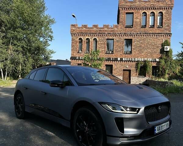 Серый Ягуар I-Pace, объемом двигателя 0 л и пробегом 13 тыс. км за 46400 $, фото 2 на Automoto.ua