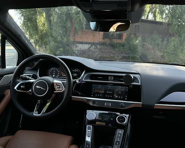 Серый Ягуар I-Pace, объемом двигателя 0 л и пробегом 13 тыс. км за 46400 $, фото 9 на Automoto.ua