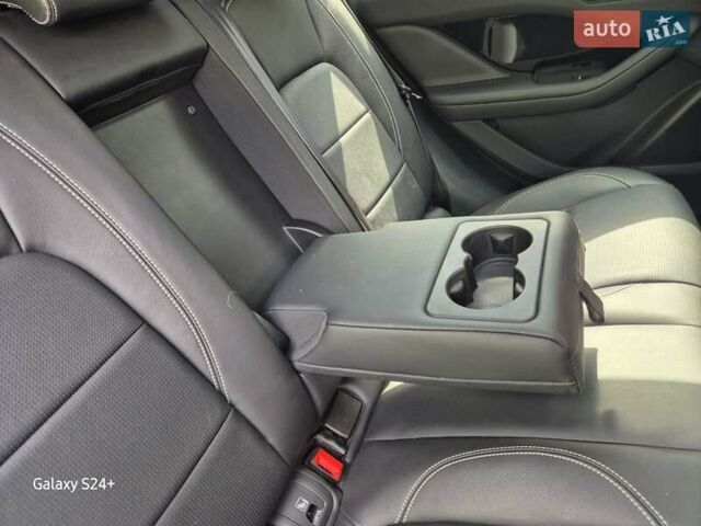 Серый Ягуар I-Pace, объемом двигателя 0 л и пробегом 20 тыс. км за 40000 $, фото 27 на Automoto.ua
