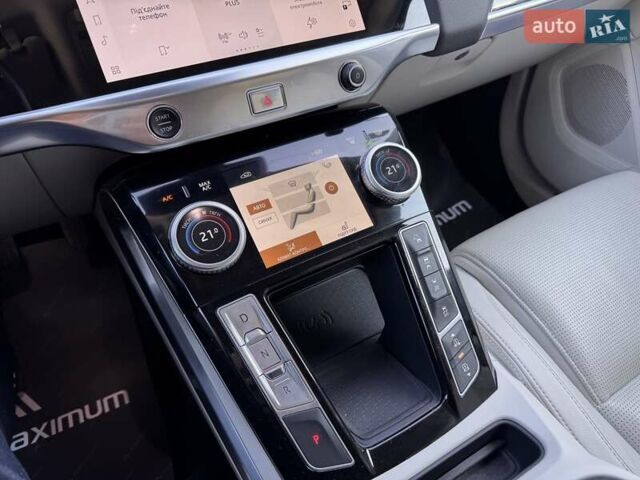 Серый Ягуар I-Pace, объемом двигателя 0 л и пробегом 43 тыс. км за 47900 $, фото 19 на Automoto.ua