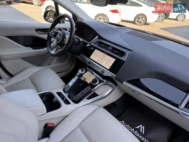 Серый Ягуар I-Pace, объемом двигателя 0 л и пробегом 43 тыс. км за 47900 $, фото 15 на Automoto.ua