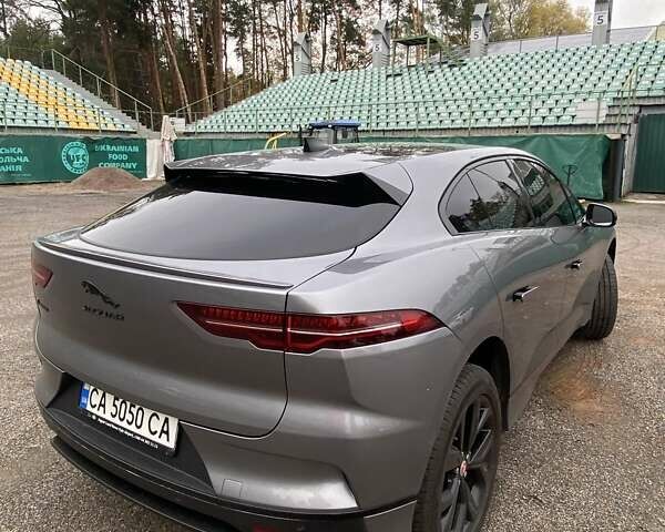 Серый Ягуар I-Pace, объемом двигателя 0 л и пробегом 13 тыс. км за 44990 $, фото 4 на Automoto.ua
