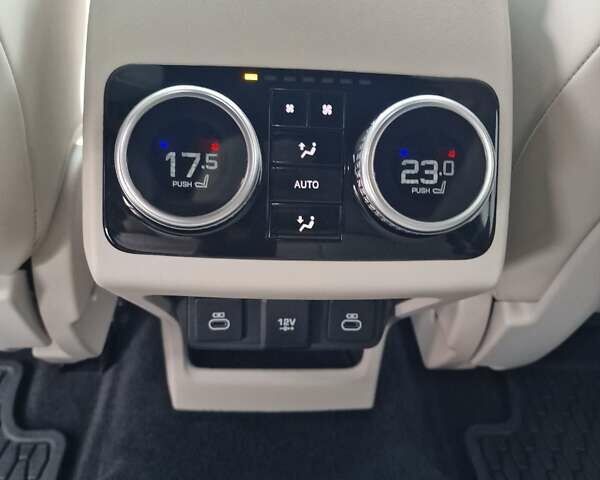 Серый Ягуар I-Pace, объемом двигателя 0 л и пробегом 34 тыс. км за 35400 $, фото 7 на Automoto.ua