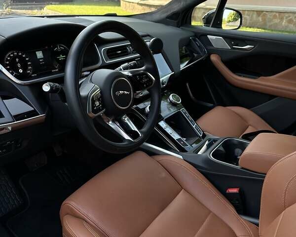 Серый Ягуар I-Pace, объемом двигателя 0 л и пробегом 13 тыс. км за 46400 $, фото 11 на Automoto.ua